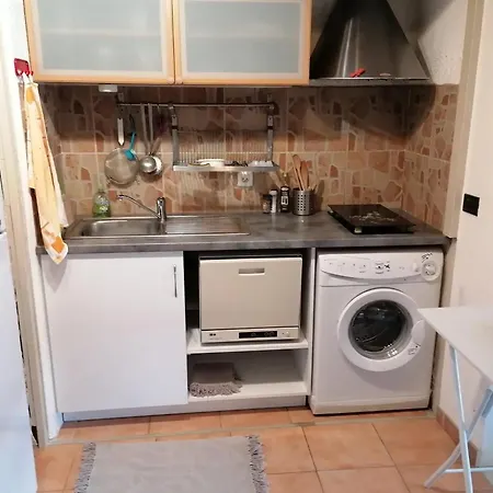 Accueillant A Lumio - 30 M² Avec Terrasse Et Jardin Privatif